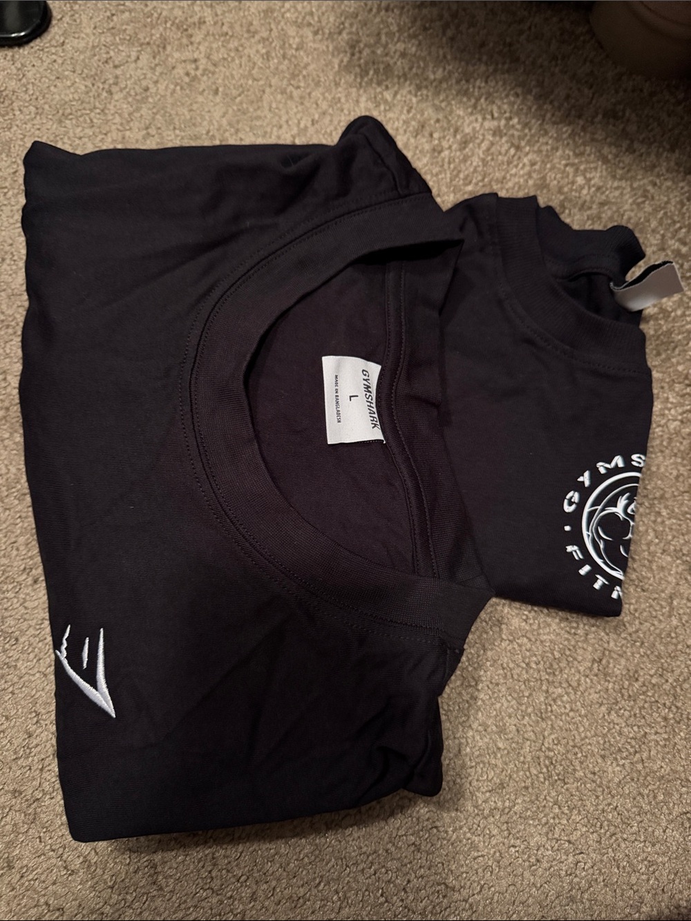 Gymshark women’s Logo Short Sleeve Shirts large
